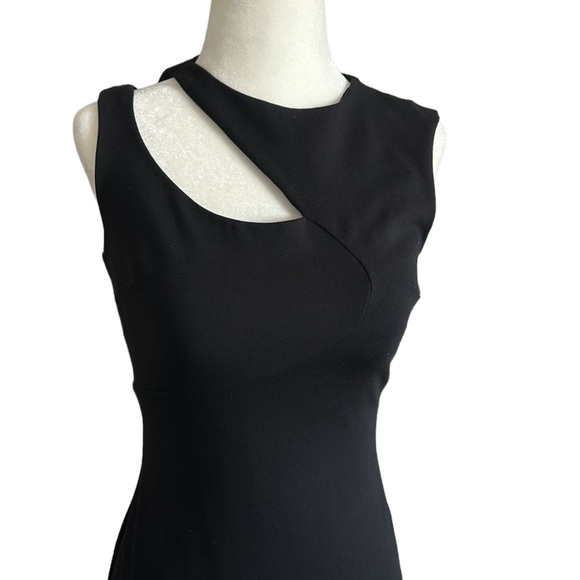 Marciano Dresses Marciano Ladies
Bodycon Cut Out Midi Dress Small size - Picture 5 of 16